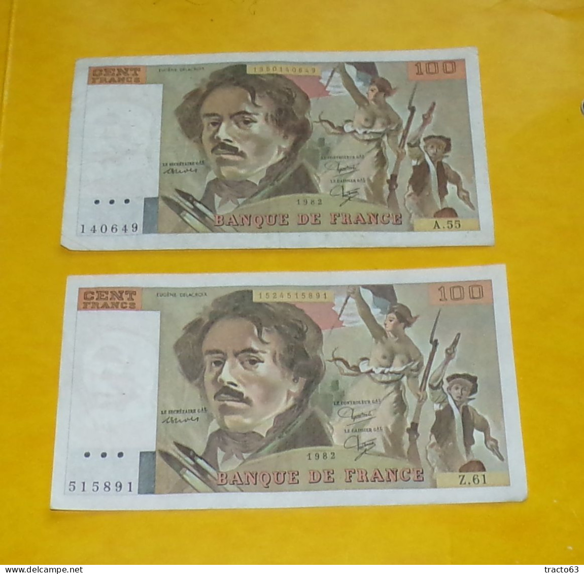 LOT DE 2 BILLETS DE 100 FRANCS DELACROIX DE 1982,  ETAT VOIR PHOTOS . POUR TOUT RENSEIGNEMENT ME CONTACTER. REGARDEZ MES - 100 F 1978-1995 ''Delacroix''