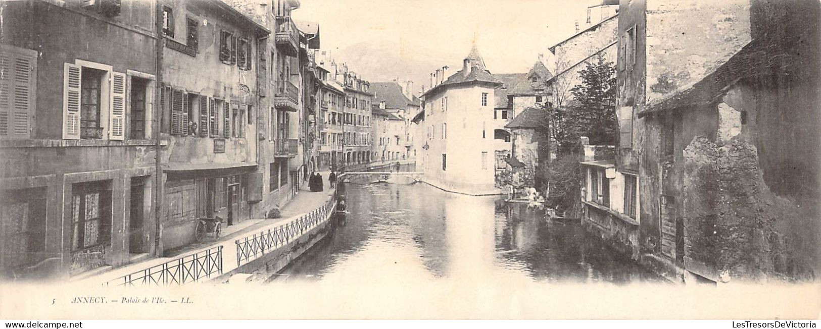 France - Double Carte Postale Ancienne - Annecy - Palais De L'île - L.L. - Animé - Annecy