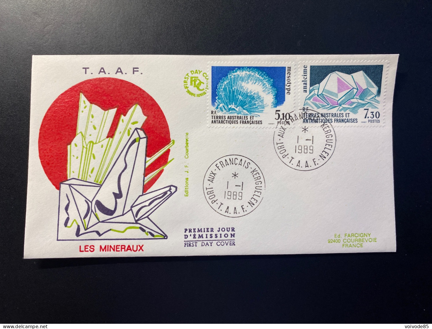 Enveloppe 1er Jour "Les Minéraux - Mésotype - Amalcime" - 01/01/1989 - 144/145 - TAAF - Iles Kerguelen - FDC