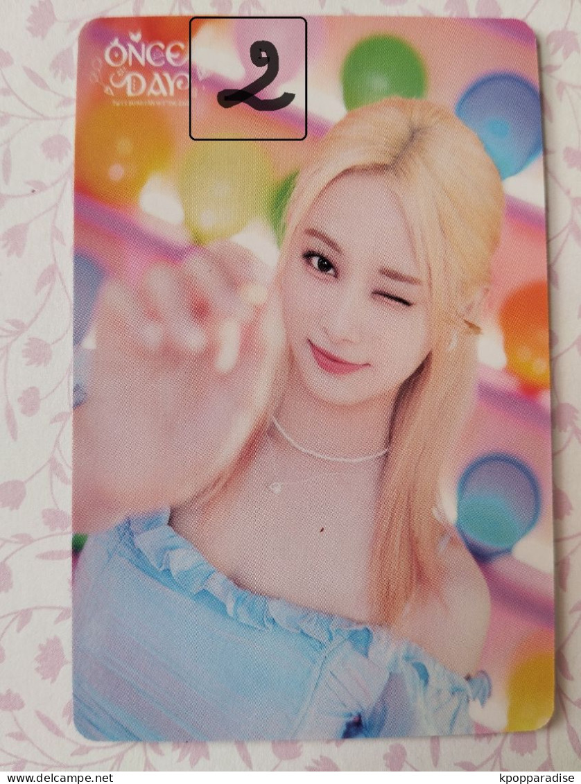 Photocard K POP Au Choix  TWICE Ready To Be Tzuyu - Objets Dérivés