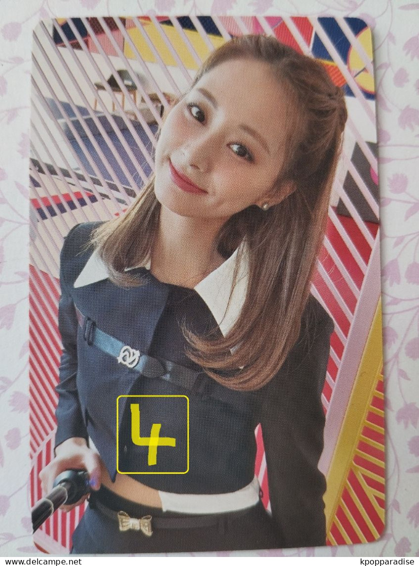 Photocard K POP Au Choix  TWICE Ready To Be Tzuyu - Varia