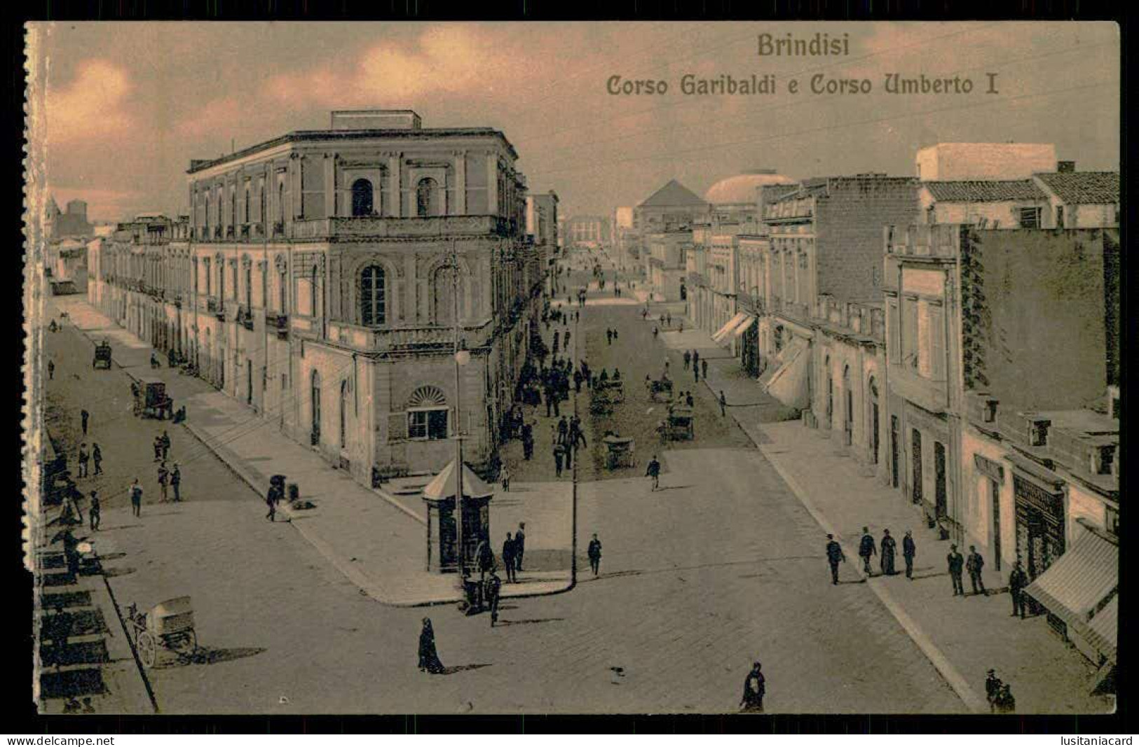 BRINDISI - Corso Garibaldi E Corso Umberto I. (Ed. A. Anelli Nº 26242) Carte Postale - Brindisi