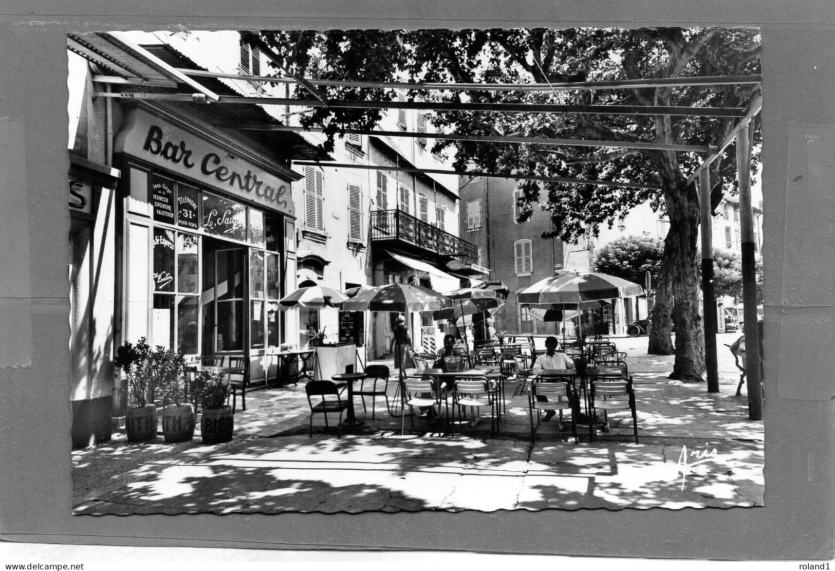 La Valette Du Var - Bar Central. - La Valette Du Var