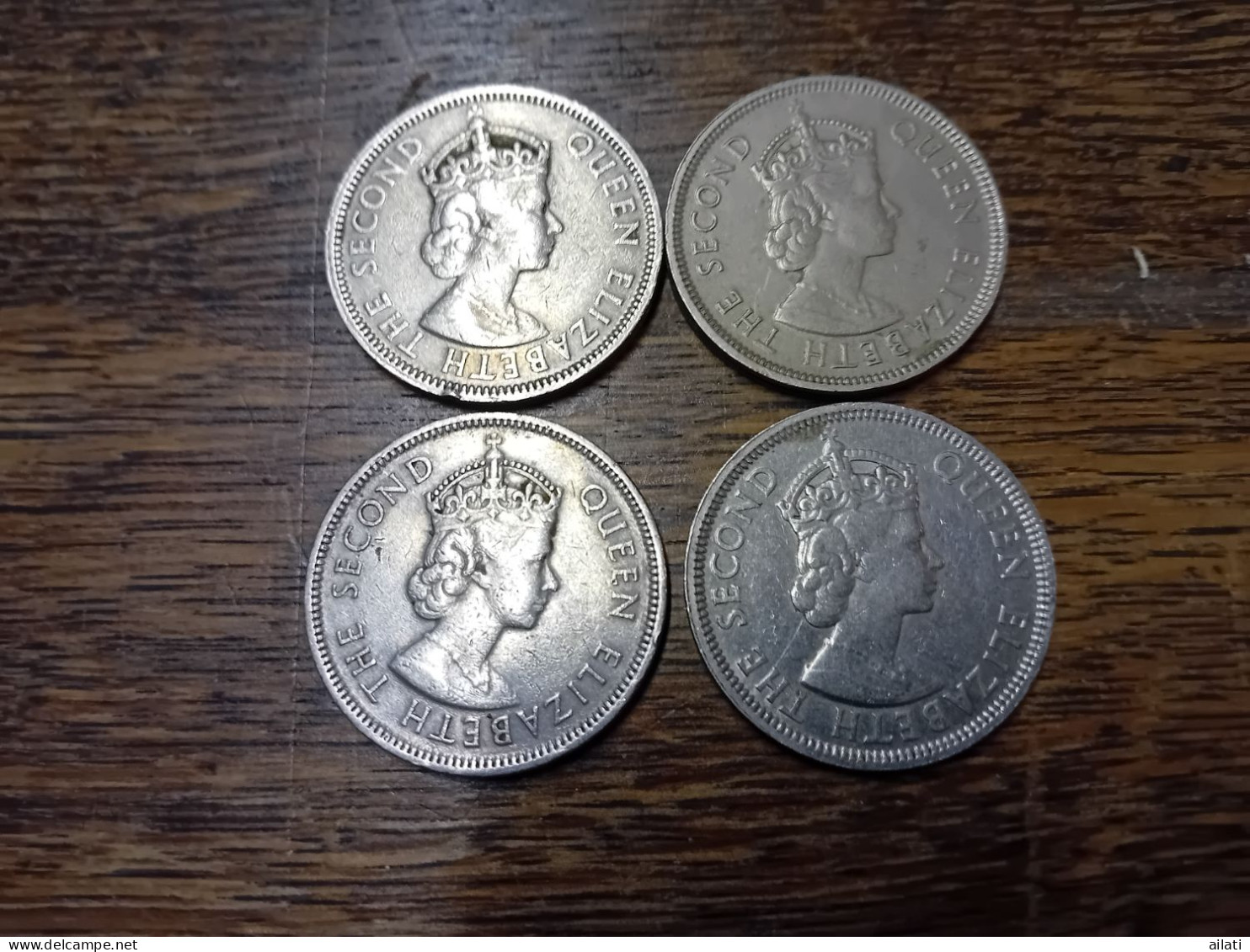 Lots De 4  Piéces  Anglaises De La Reine El - Kolonies