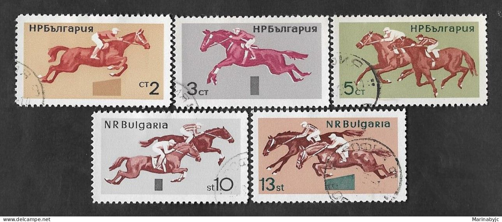 SE)1965 BULGARIA, FROM THE SERIES RACE HORSES, 5 STAMPS CTO - Usados