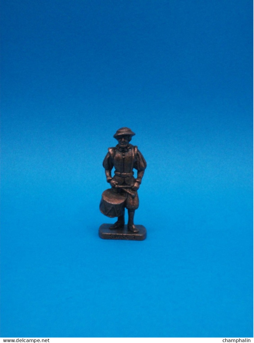 Figurine En Métal Kinder - Série Les Gardes Suisses - Swiss N°3 - Finition Cuivre - Metallfiguren