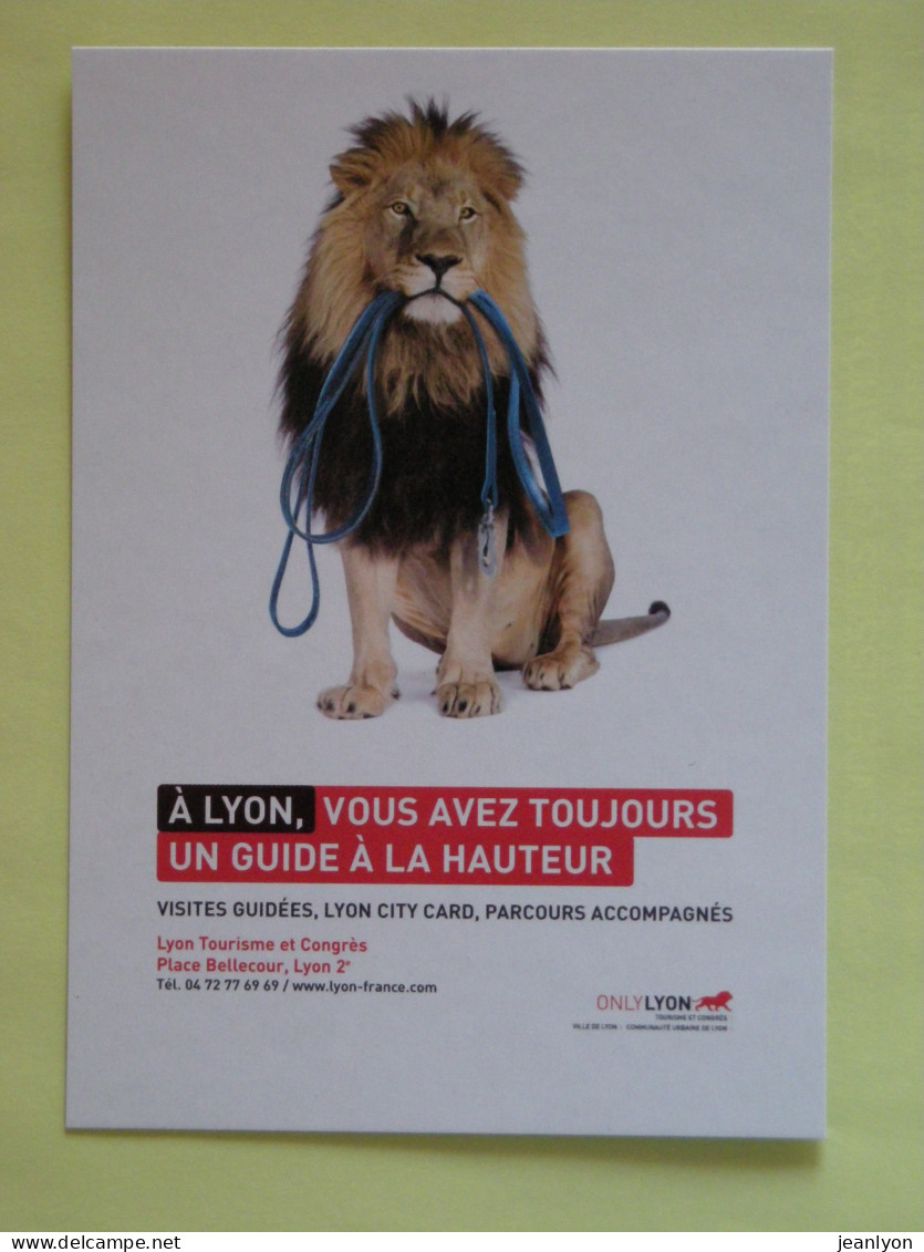 LION Avec Laisse De Chien - Carte Publicitaire Du Grand Lyon - Lions