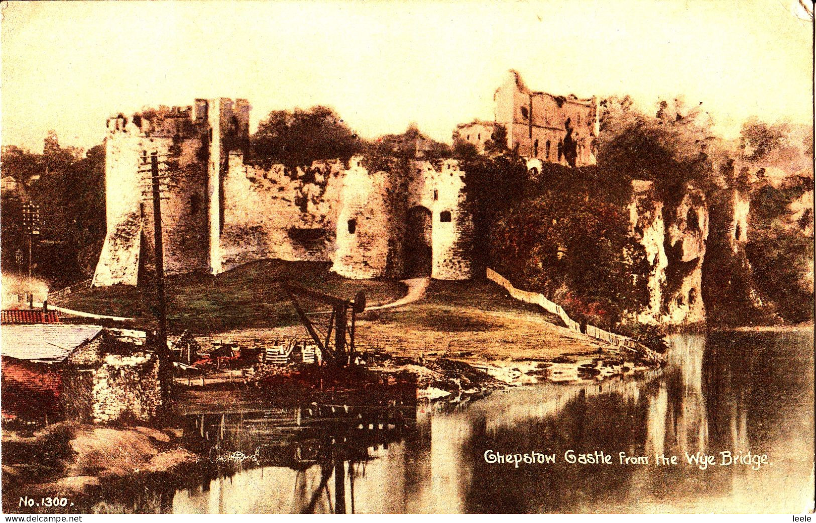 CG03. Vintage Postcard. Chepstow Castle From The Wye Bridge - Monmouthshire