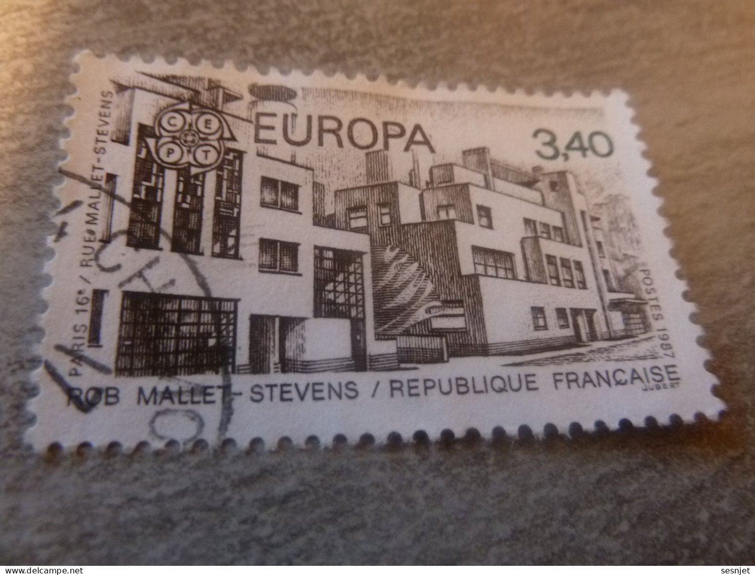 Paris - Rue Mallet-Stevens - Europa - 3f.40 - Yt 2472 - Brun Et Vert - Oblitéré - Année 1987 - - 1987