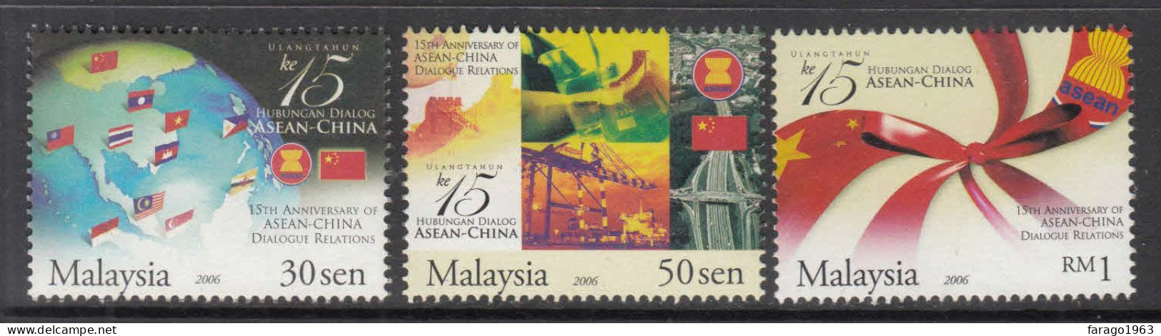 2006 Malaysia Dialogue With China Flags Complete Set Of 3 MNH - Malaysia (1964-...)