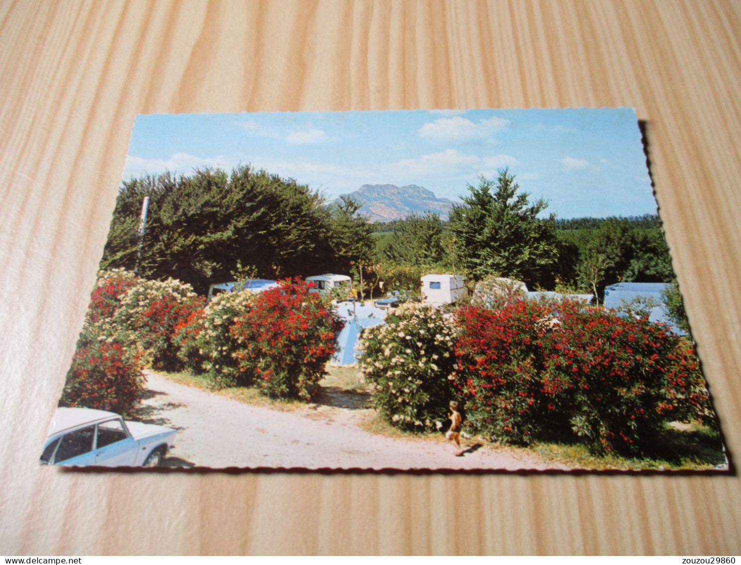 Roquebrune-sur-Argens (83).Camping-Caravaning Du Moulin Des Iscles***. - Roquebrune-sur-Argens