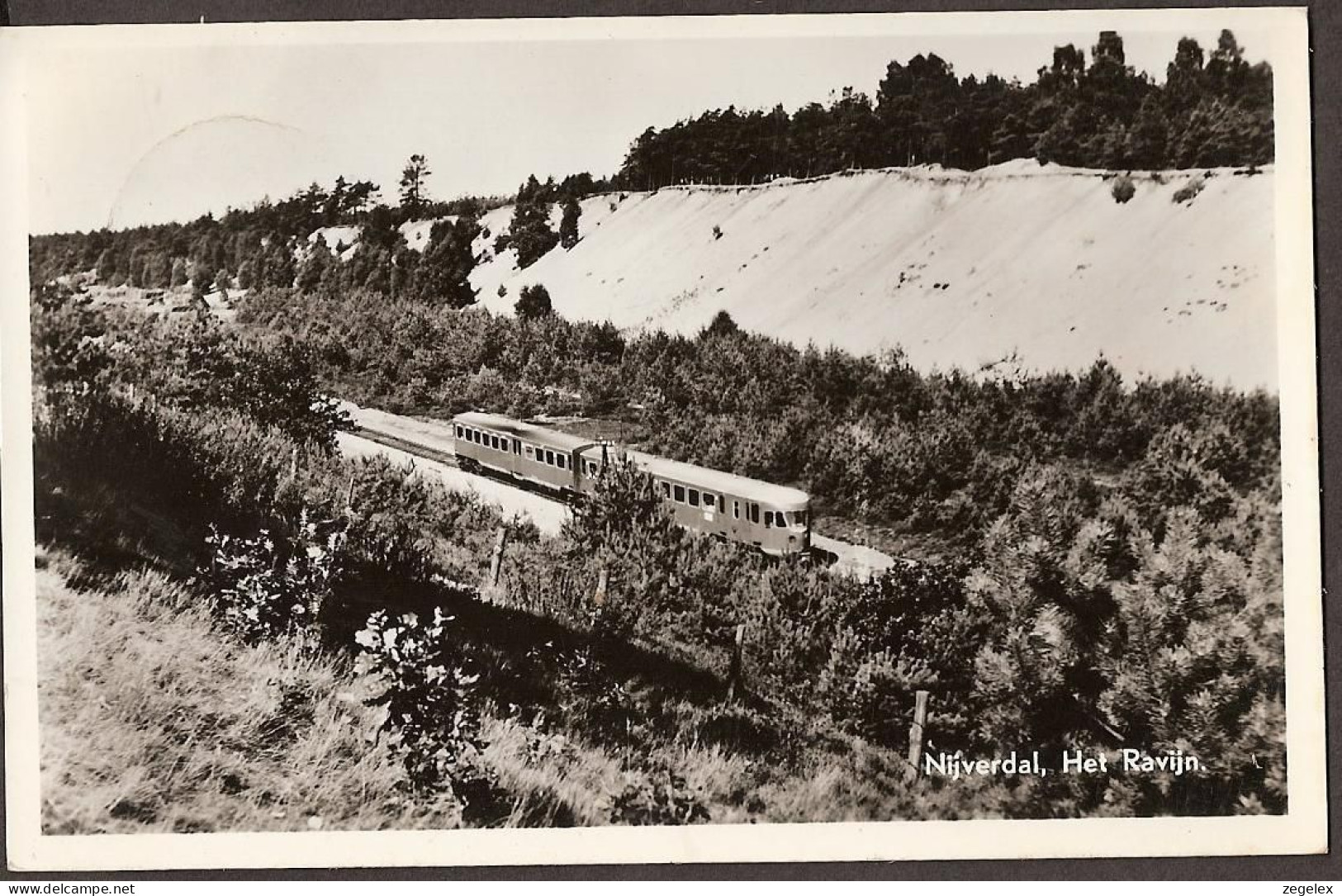 Nijverdal "Het Ravijn" Spoorweg En Trein, Train, Zug, Eisenbahn, Chemin De Fer - Nijverdal