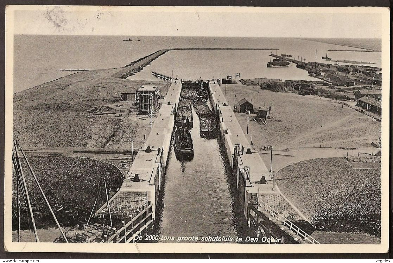 De 2000-tons Groote Schutsluis Te Den Oever Met Stoomschepen - Steamships - Den Oever (& Afsluitdijk)