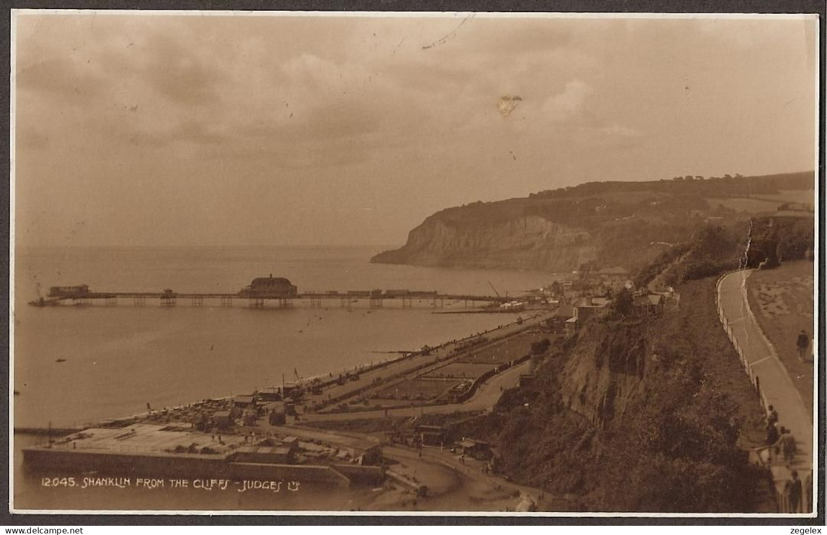Shanklin From The Cliffs - 1930 - Isle Of Wight - By Judges LTD, Hastings England - Autres & Non Classés