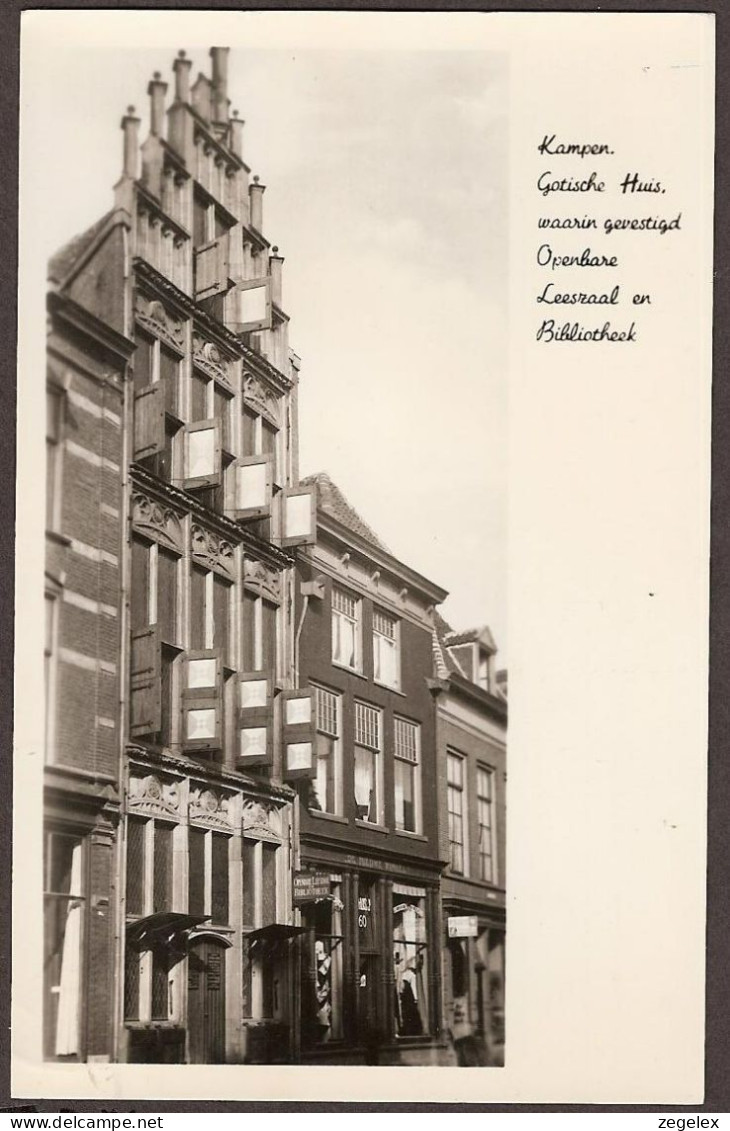 Kampen - Oude Straat Met Gotische Huis Met Openbare Leeszaal En Bibliotheek - 1958 - Kampen