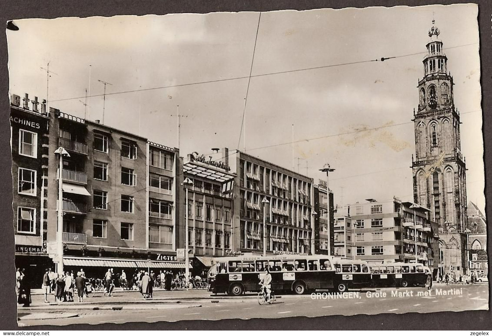 Groningen -Grote Markt Met Trolleybussen. - Groningen