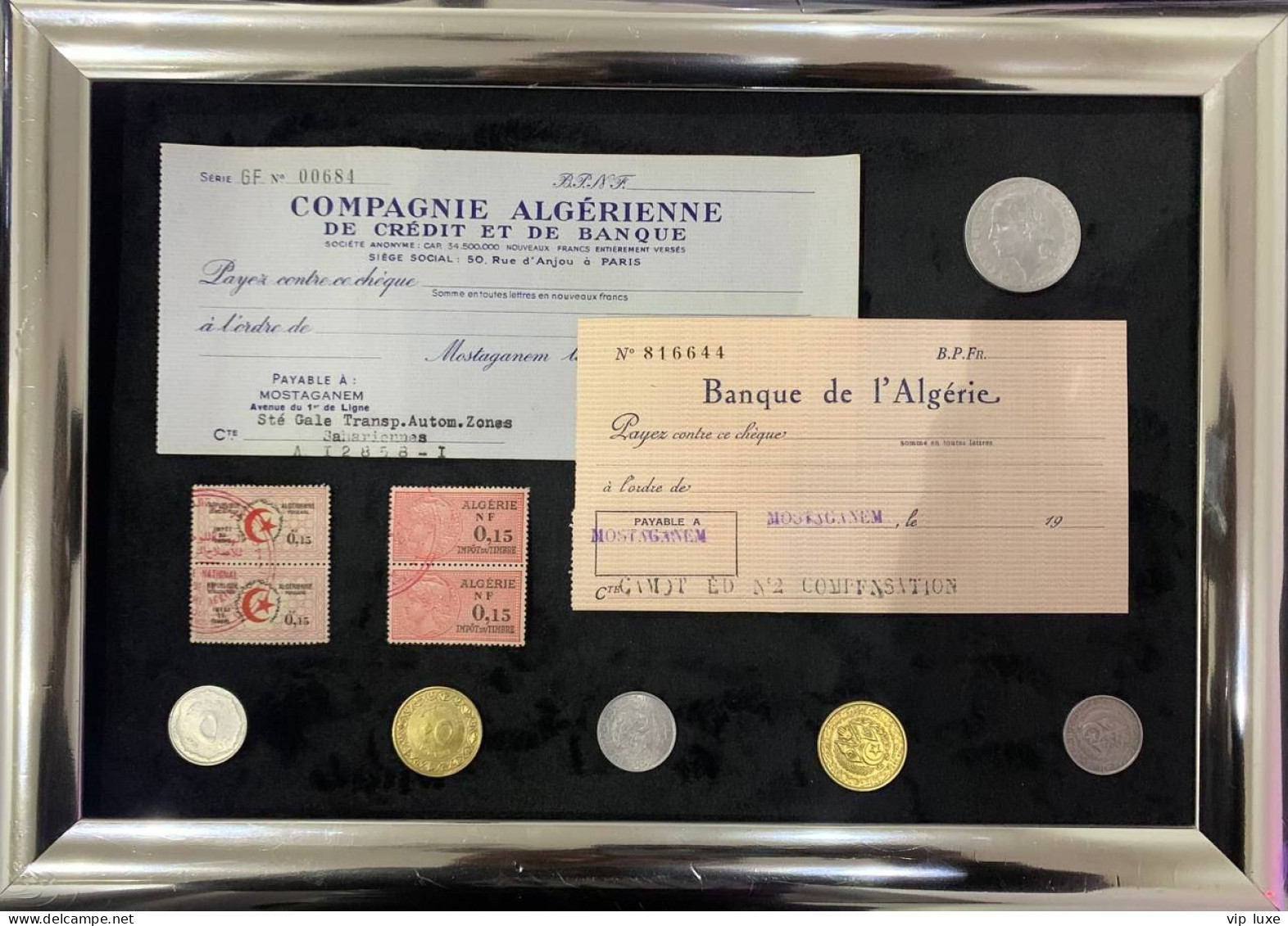 Pack De Chèques Et Pièces Monnaie Algerie Et France - Schecks  Und Reiseschecks