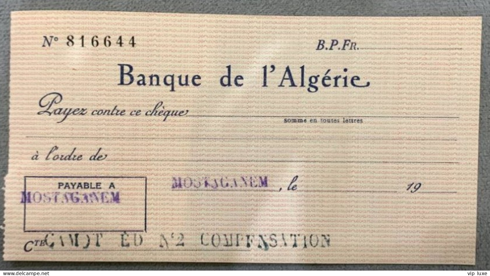 Chèque Bansue D'algerie 1964 1ère Distribution Apres L'indépendance - Chèques & Chèques De Voyage