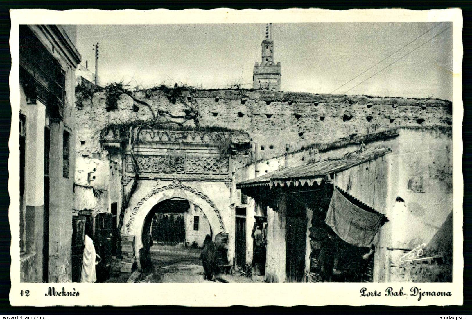 A68  MAROC CPA MEKNES - PORTE BAB , DJENAOUA - Collections & Lots