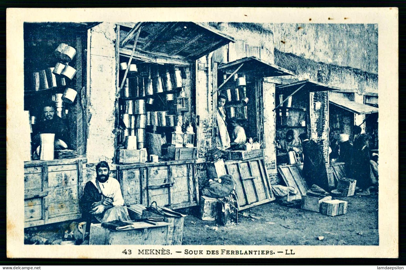 A68  MAROC CPA MEKNES - SOUK DES FERBLANTIERS - Verzamelingen & Kavels