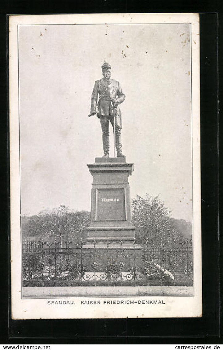 AK Berlin, Kaiser Friedrich Denkmal In Spandau  - Spandau