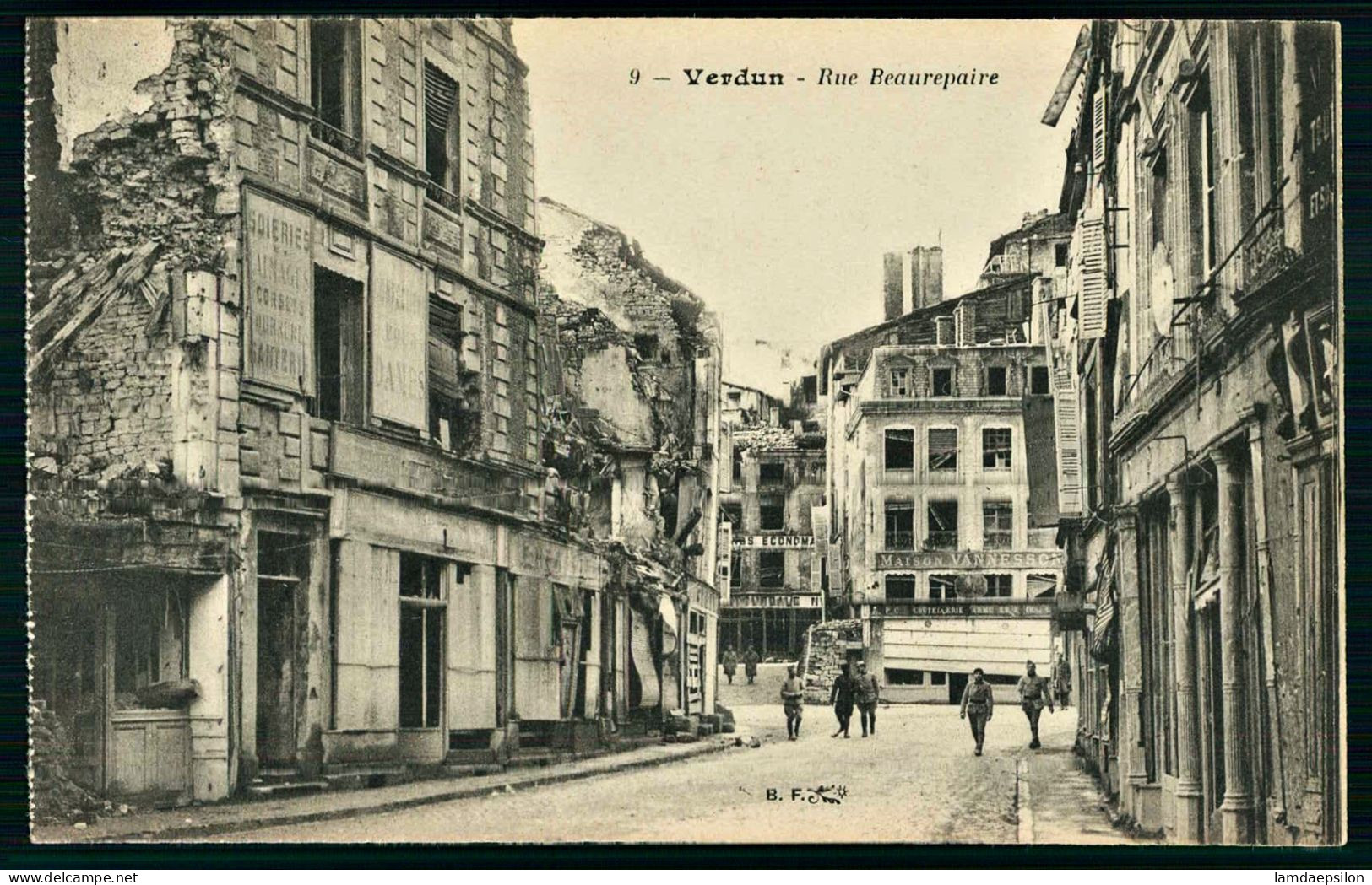 A69  FRANCE CPA VERDUN - RUE BEAUREPAIRE - Sammlungen & Sammellose