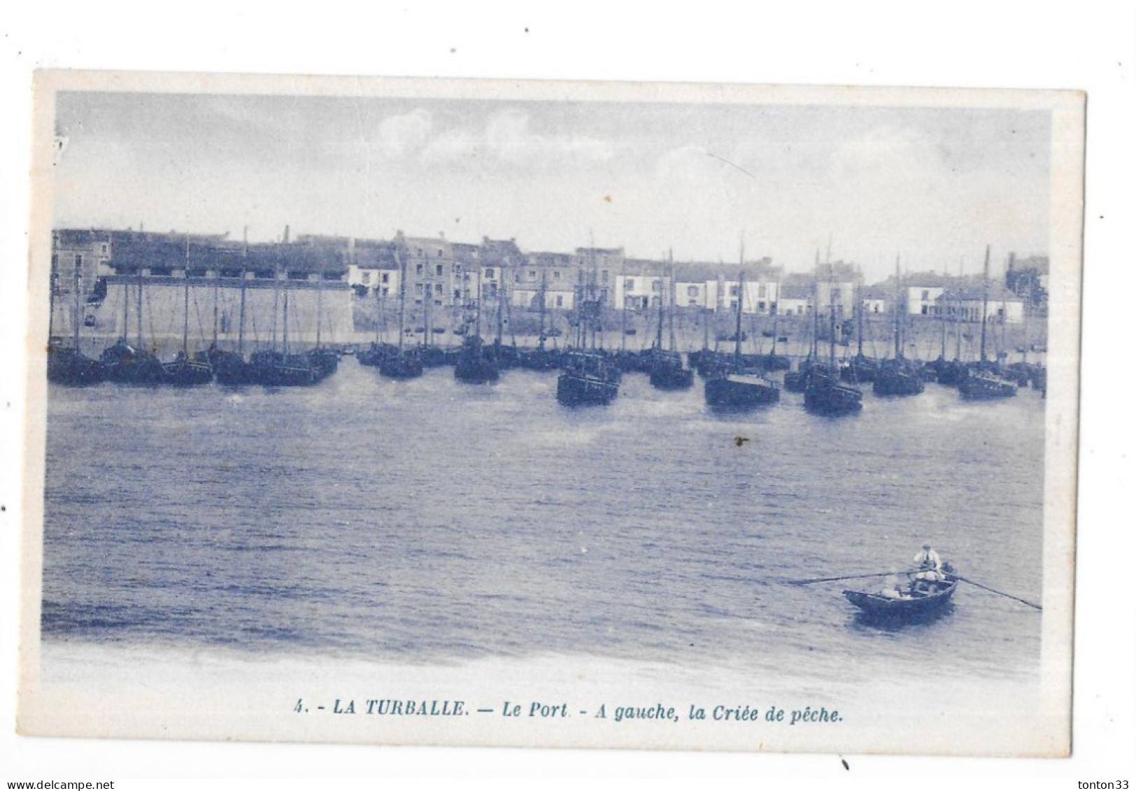 LA TURBALLE - 44 -  Le Port - A Gauche La Criée De Peche - TOUL 4 - - La Turballe