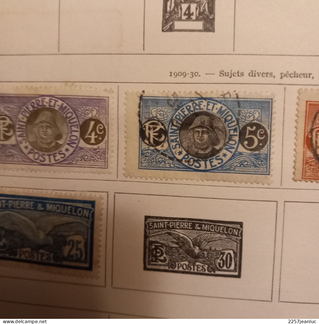 Lot  De 23 Timbres De Saint Pierre Et Miquelon De 1890 à 1938 Sur Feuilles Album Ancien - Used Stamps