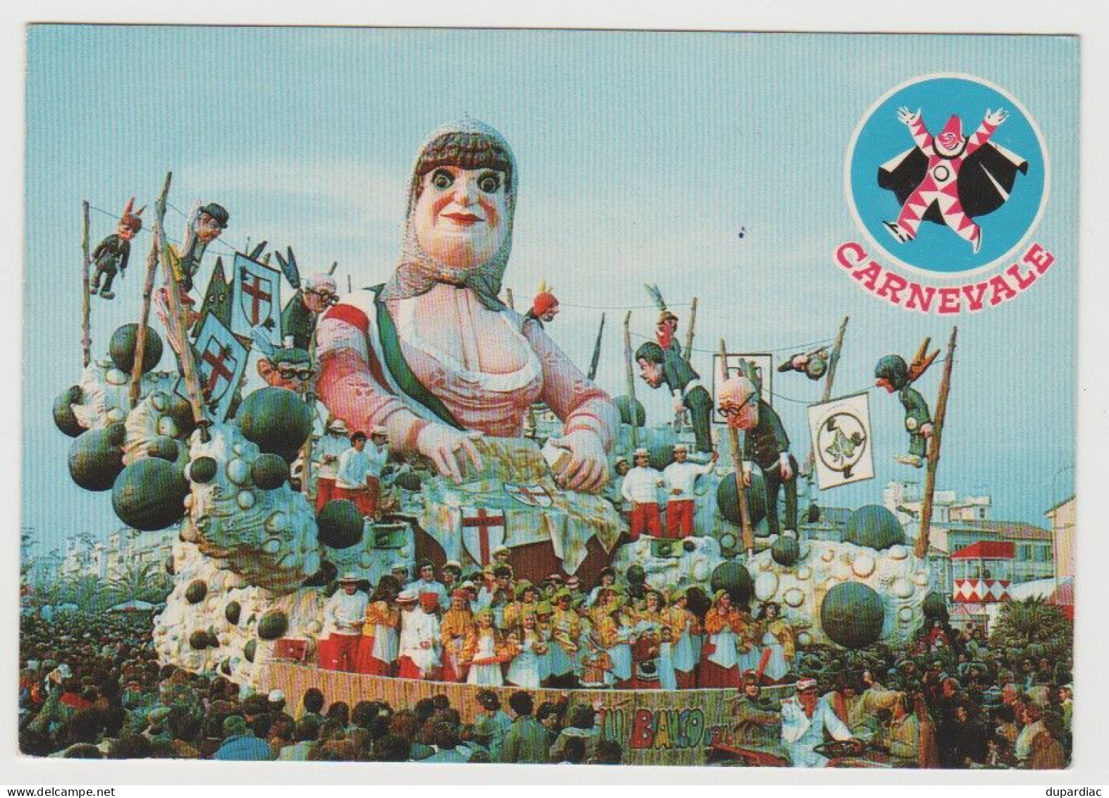 Italie / Carnaval de VIAREGGIO : lot de 38 cartes postales différentes.