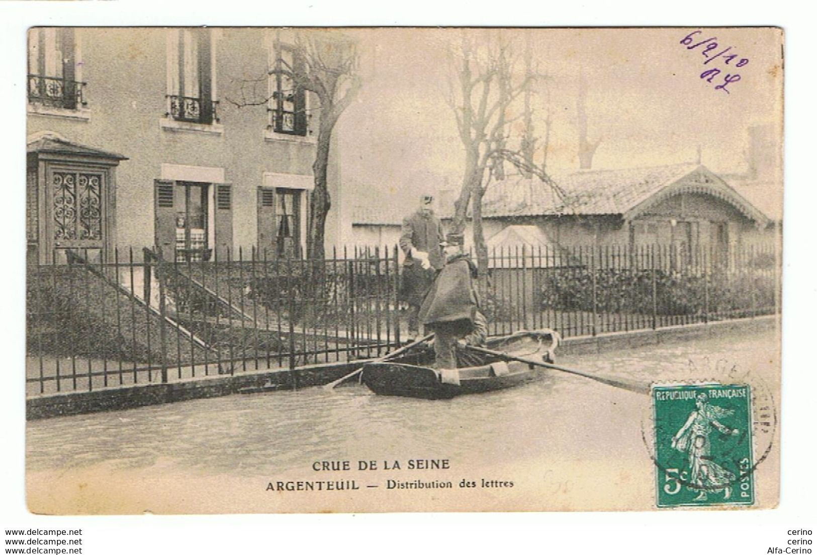 ARGENTEUIL:  DISTRIBUTION  DES  LETTRES  -  CRUE  DE  LA  SEINE  -  JANVIER  1910  -  FP - Inondations