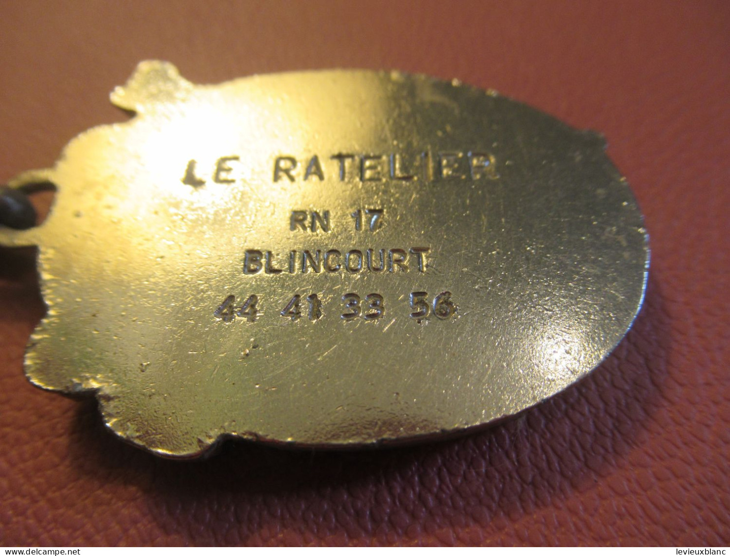 Porte-clé Ancien/ Bar /  Le RATELIER/ RN 17/ Elincourt/ Vers 1960-1970           POC758 - Porte-clefs