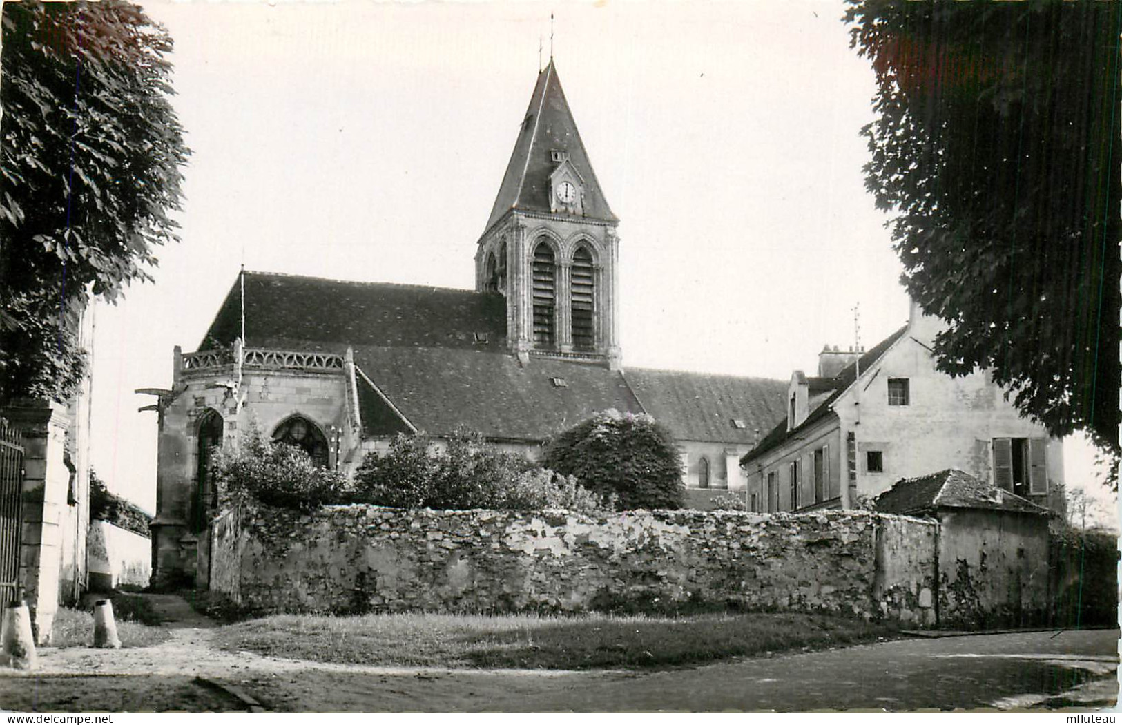 95* HERBLAY  Eglise  (CPSM 9x14cm)    RL14.1364 - Herblay