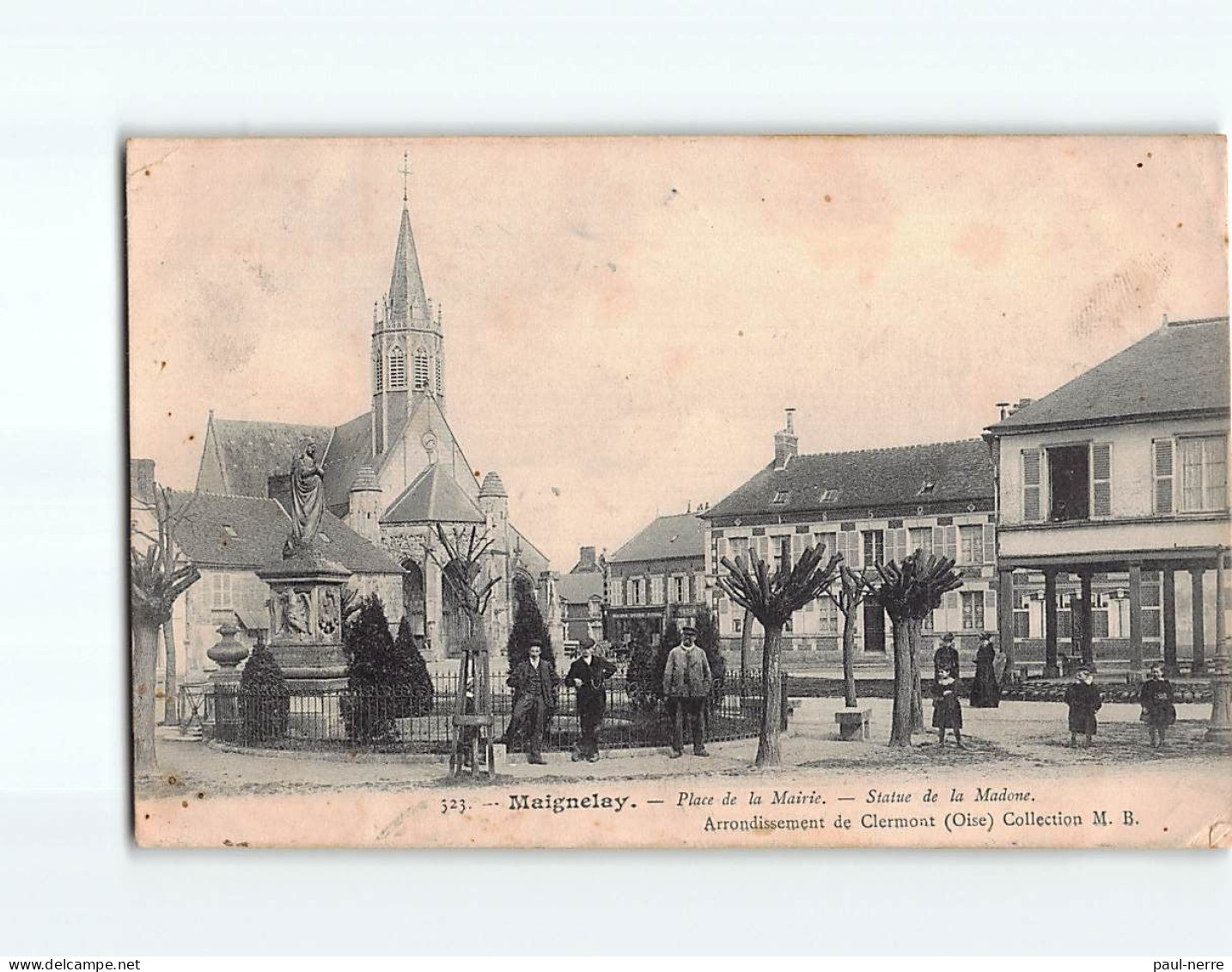 MAIGNELAY : Place De La Mairie, Statue De La Madone - état - Maignelay Montigny