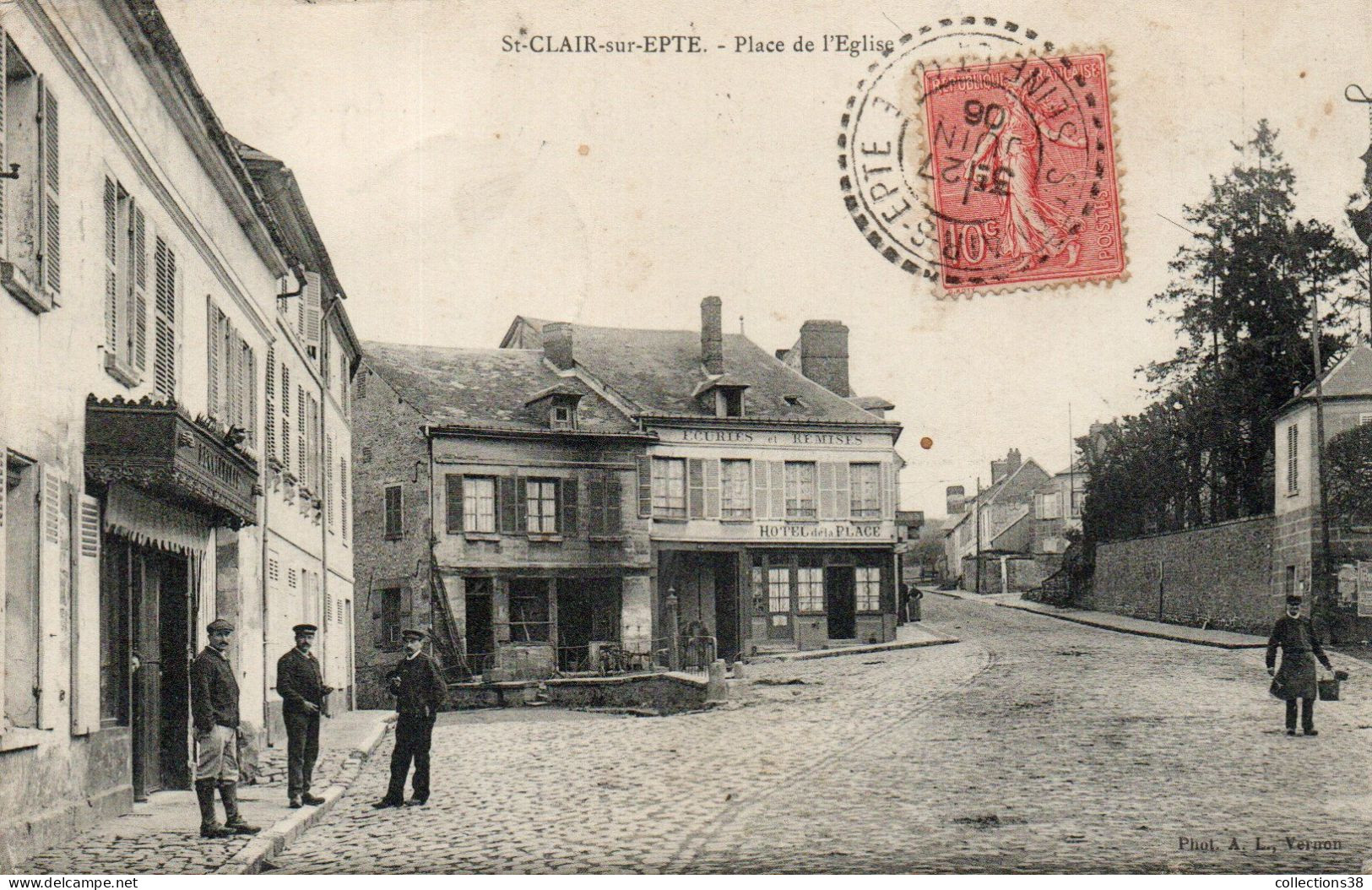 St-Clair-Sur-Epte - Place De L'Eglise - Saint-Clair-sur-Epte