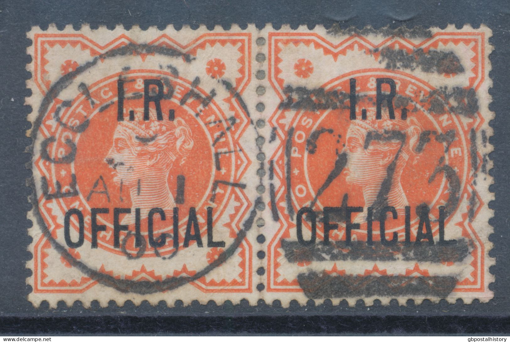 GB OFFICIALS QV ½d Orange Jubilee W Overprint „I.R. / OFFICIAL“ Superb Used Pair With Duplex Postmark „ECCLESHALL / 273" - Servizio