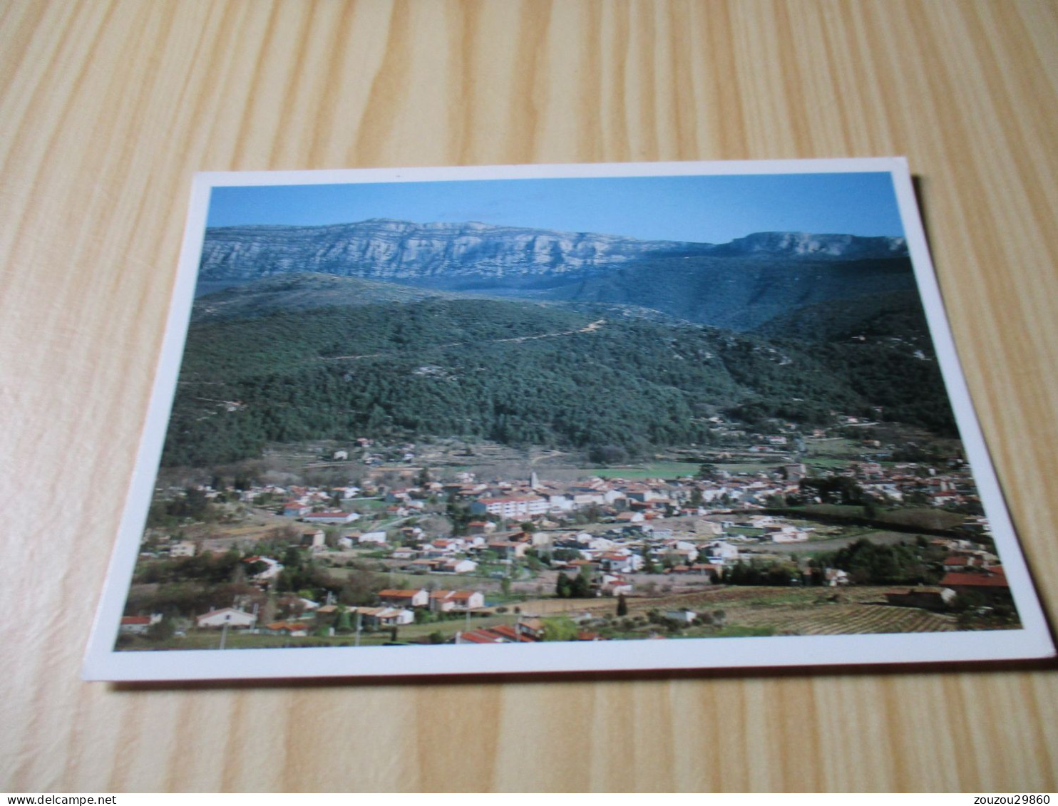 Saint-Zacharie (83).Vue Générale. - Saint-Zacharie