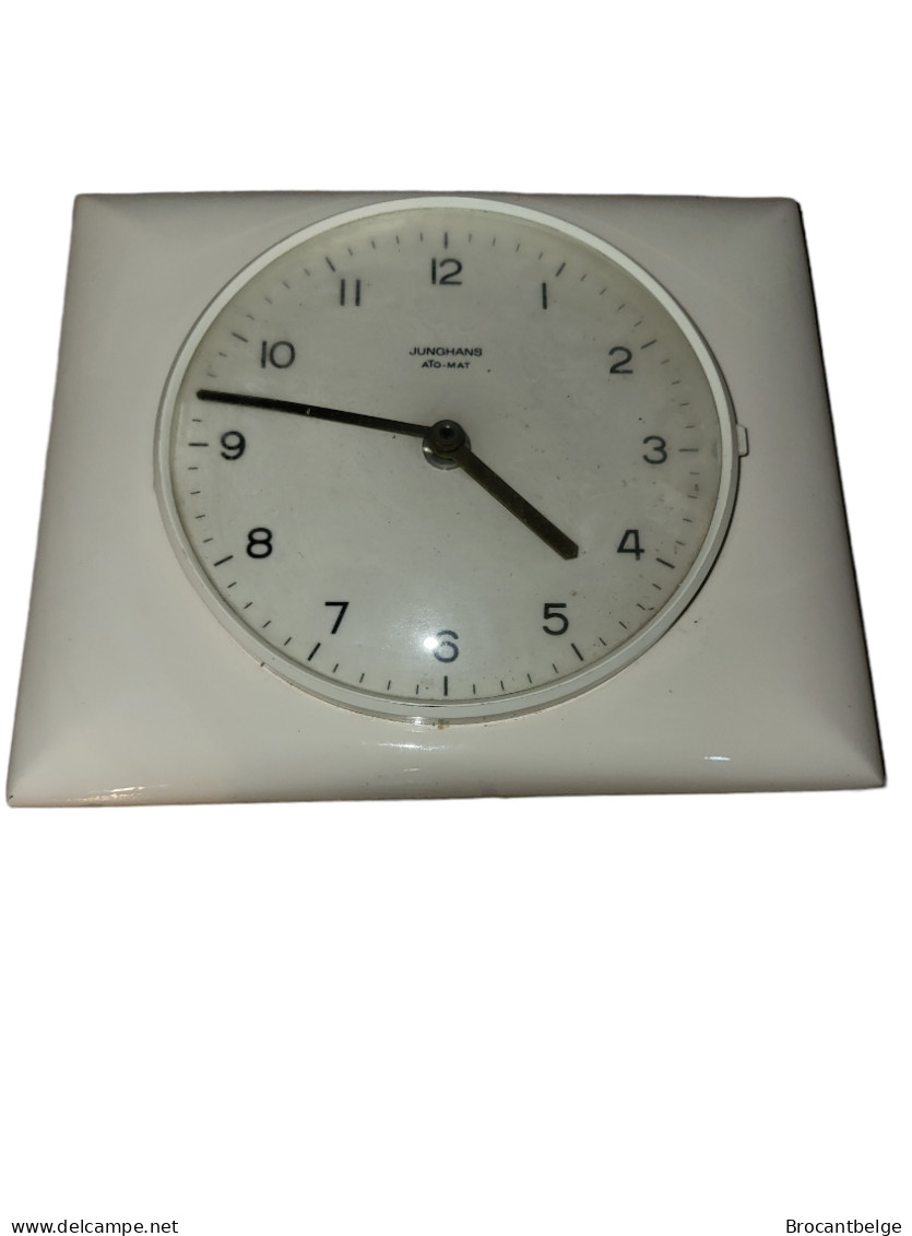 Horloge Vintage  Junghans - Clocks