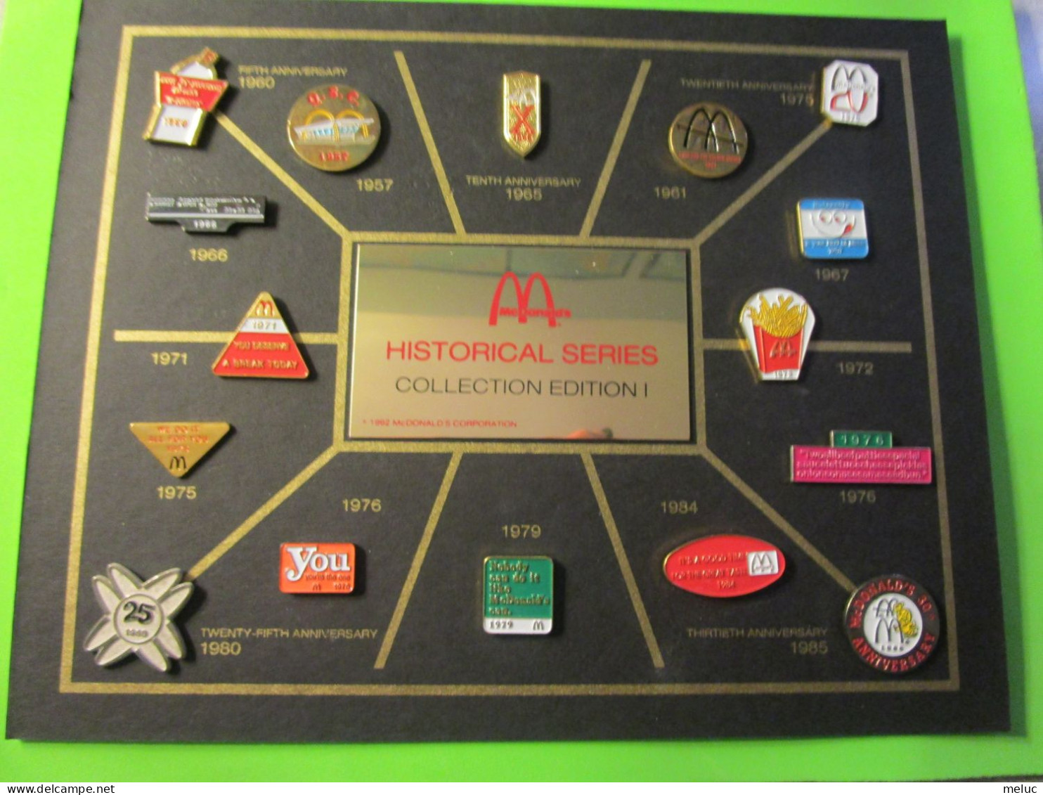 16 Pin's Mac Do McDonald's Historical Series Collection Edition I (Avec Plaque) - NSP63 - McDonald's
