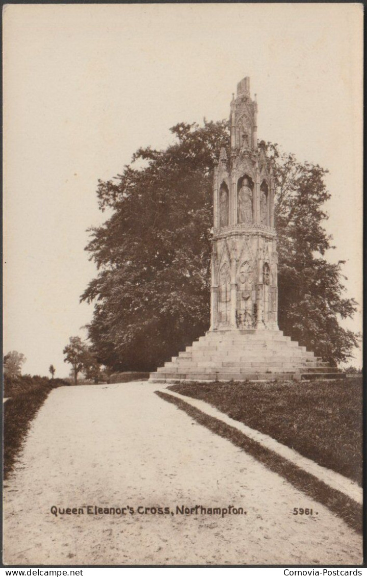 Queen Eleanor's Cross, Northampton, C.1910 - RP Postcard - Northamptonshire
