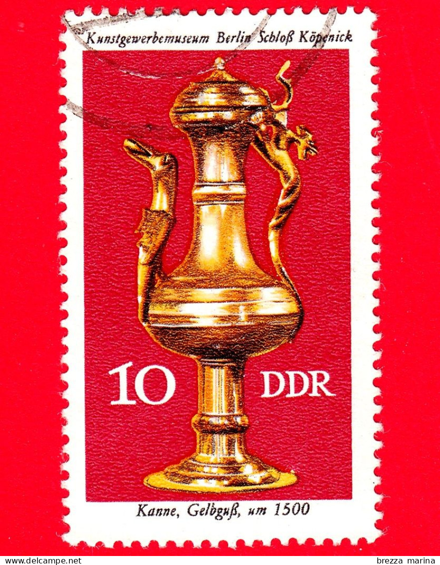 GERMANIA - DDR - Usato - 1976 - Artigianato Di Lusso - Brocca - Vaso In Ottone (1500 Circa) - 10 - Gebraucht