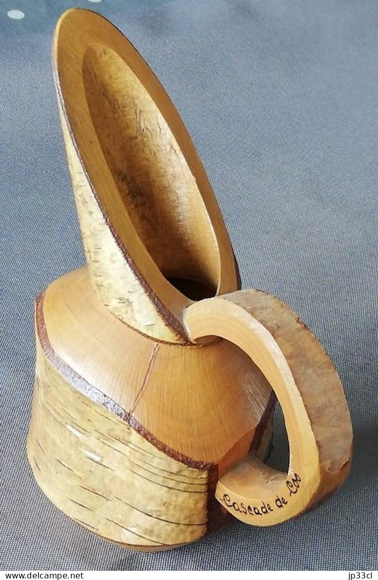 Cruche En Bois, Souvenir De La Cascade De Coo - Souvenirs