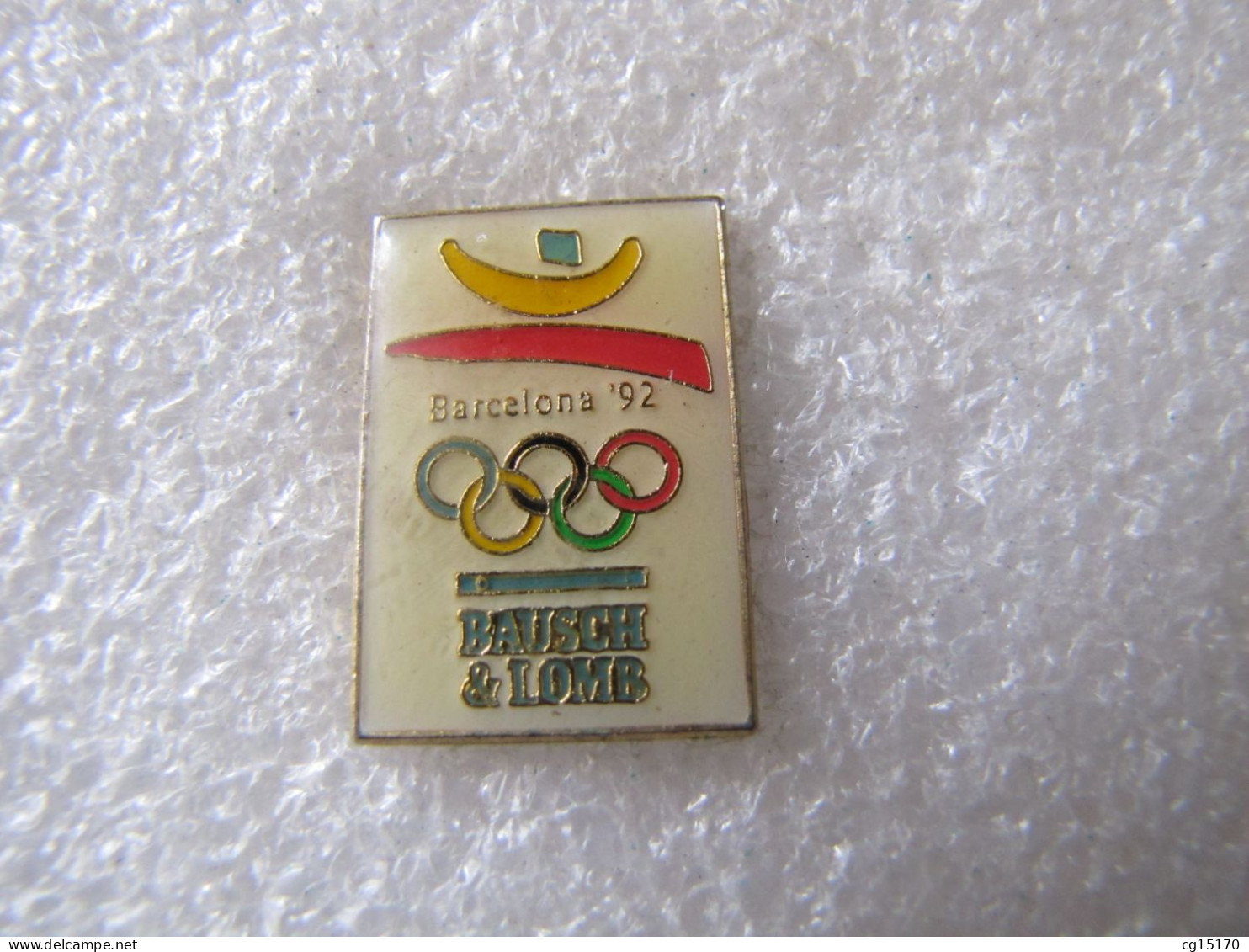 PIN'S   JEUX OLYMPIQUES BARCELONE 92   BAUSCH & LOMB - Jeux Olympiques