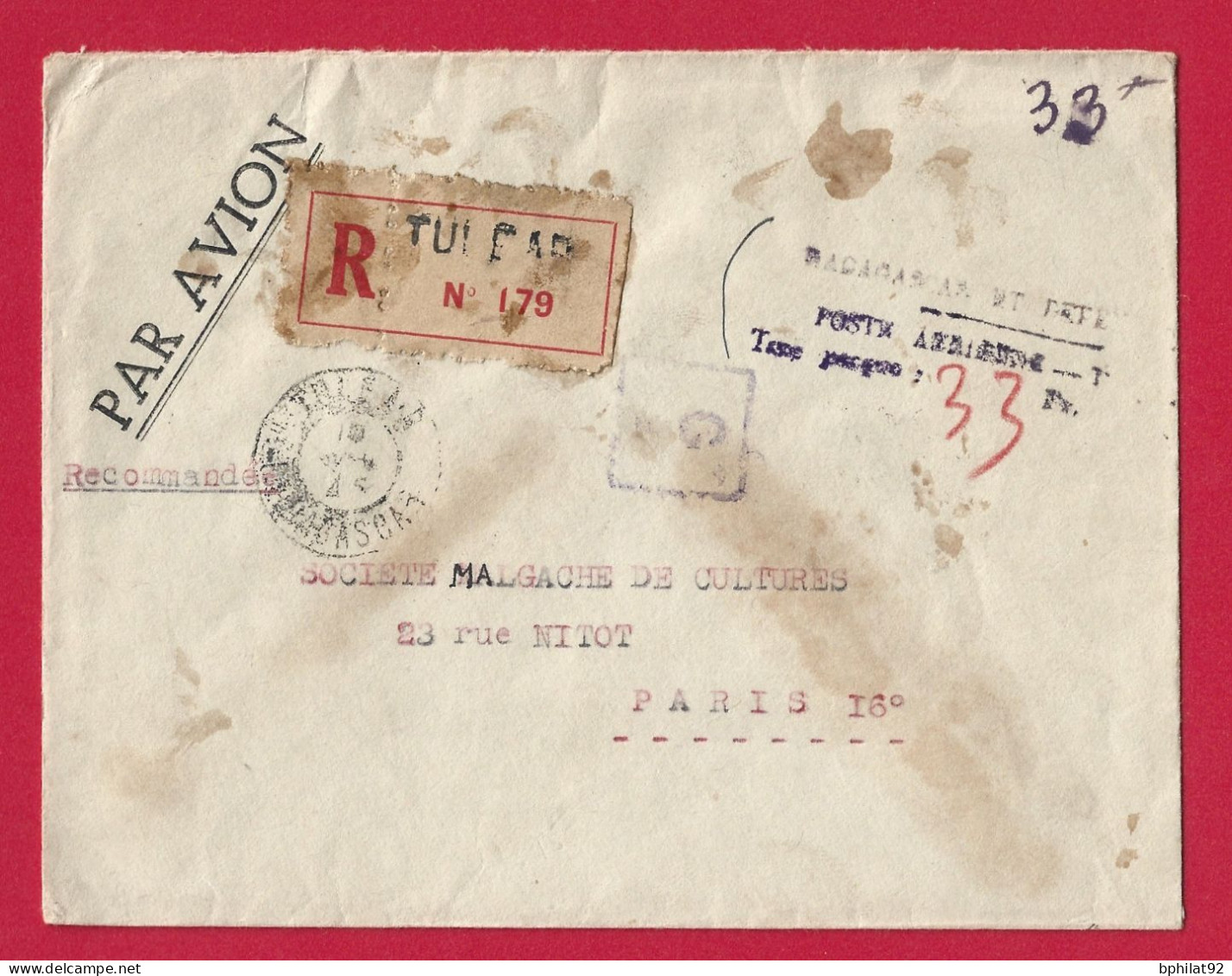 !!! MADAGASCAR, LETTRE RECOMMANDÉE PAR AVION AFFRANCHIE EN NUMÉRAIRE DE 1945, DE TULEAR POUR PARIS - Airmail