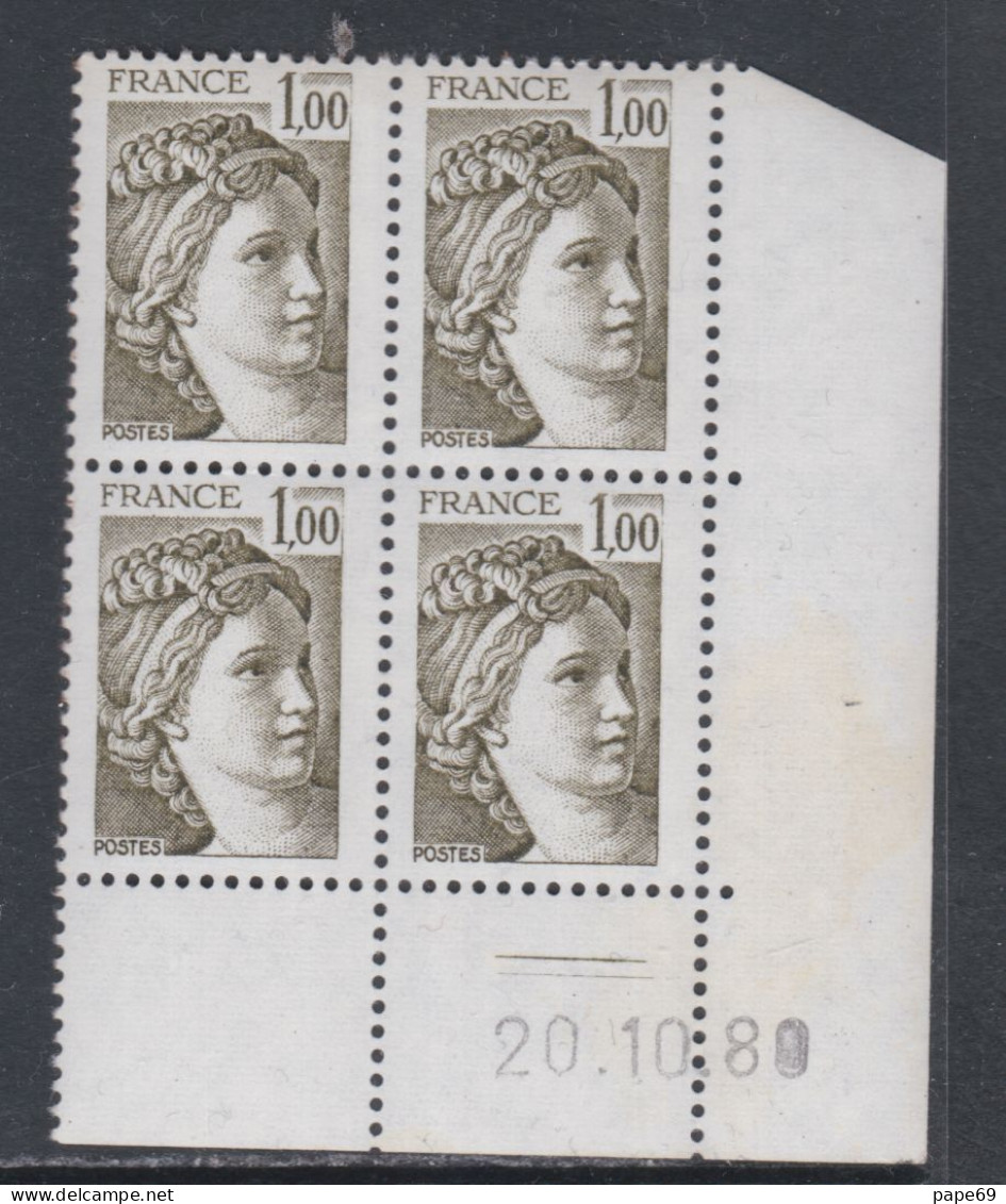 France N°2057  Type Sabine : 1,00 F Olive En Bloc De 4 Coin Daté  Du  20 . 10 . 80 ; 2 Traits, Sans Charnière TB - 1970-1979