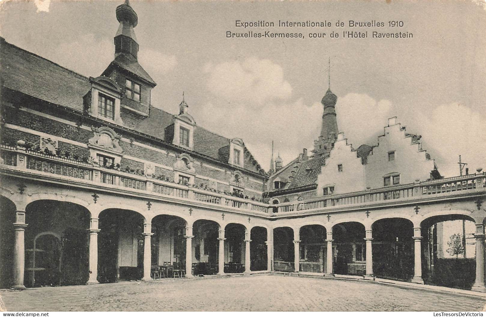 BELGIQUE - Bruxelles - Exposition Universelle 1910 - Kermesse - Cour De L'hôtel Ravenstein - Carte Postale Ancienne - Universal Exhibitions