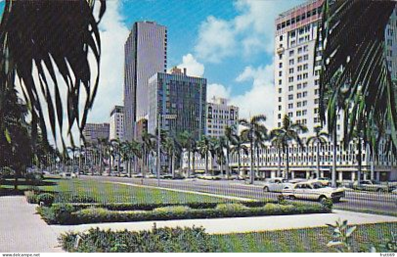 AK 209387 USA - Florida - Miami - Biscayne Boulevard - Miami