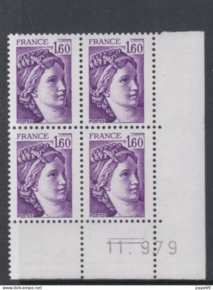 France N°2060  Type Sabine : 1 F. 60  Violet En Bloc De 4 Coin Daté  Du  11 . 09 . 79 ; 2 Traits, Sans Charnière TB - 1970-1979