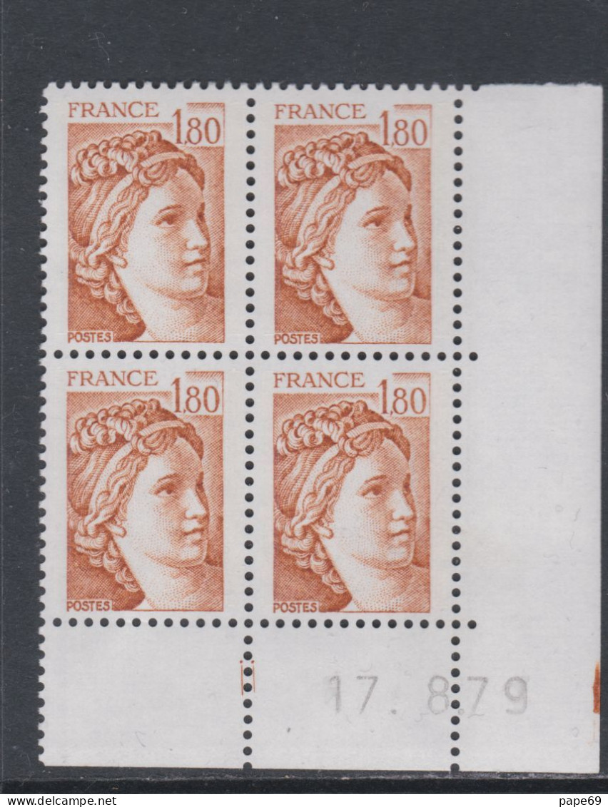 France N°2061  Type Sabine : 1 F. 80  Ocre Orang En Bloc De 4 Coin Daté  Du  17 . 8 . 79 ; Sans Trait, Sans Charnière TB - 1970-1979