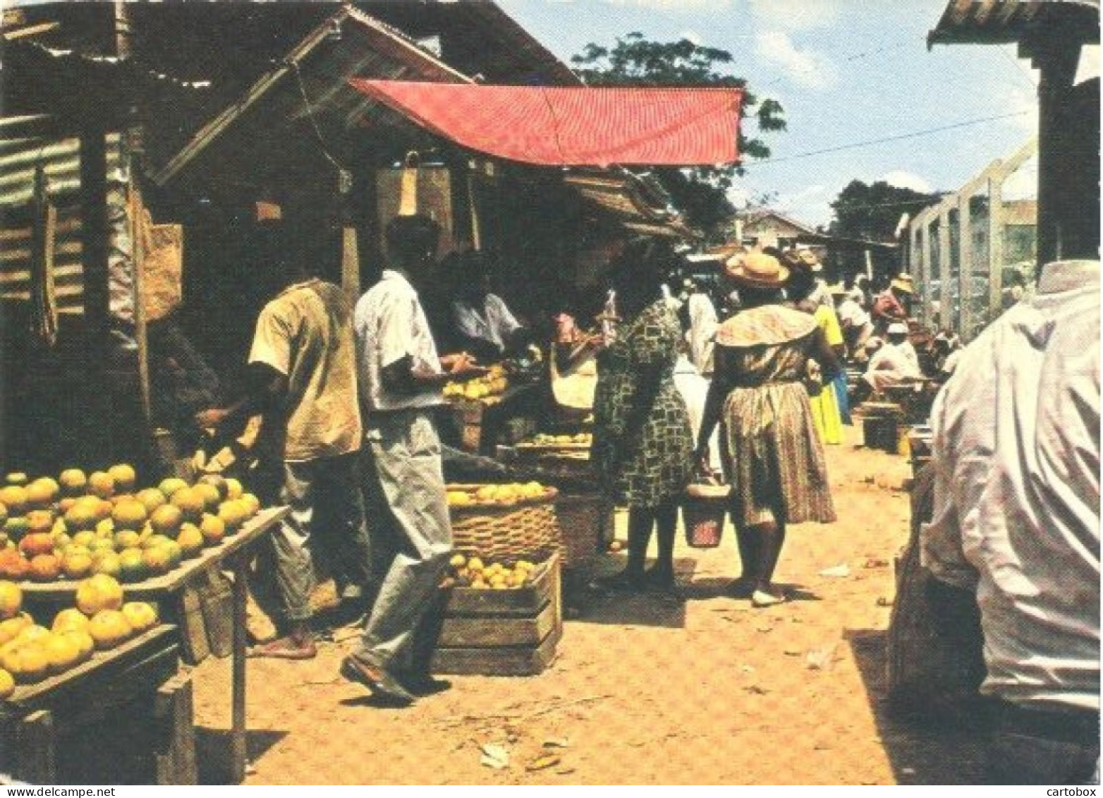 Suriname, Paramaribo, Markt  (Een Raster Op De Kaart Is Veroorzaakt Door Het Scannen; De Afbeelding Is Helder) - Surinam