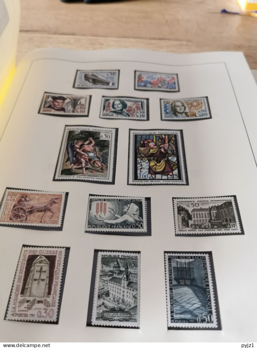 France 1960-1977 complete MNH in SAFE